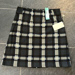 NWT Hawthorn Jordanne A line plaid skirt